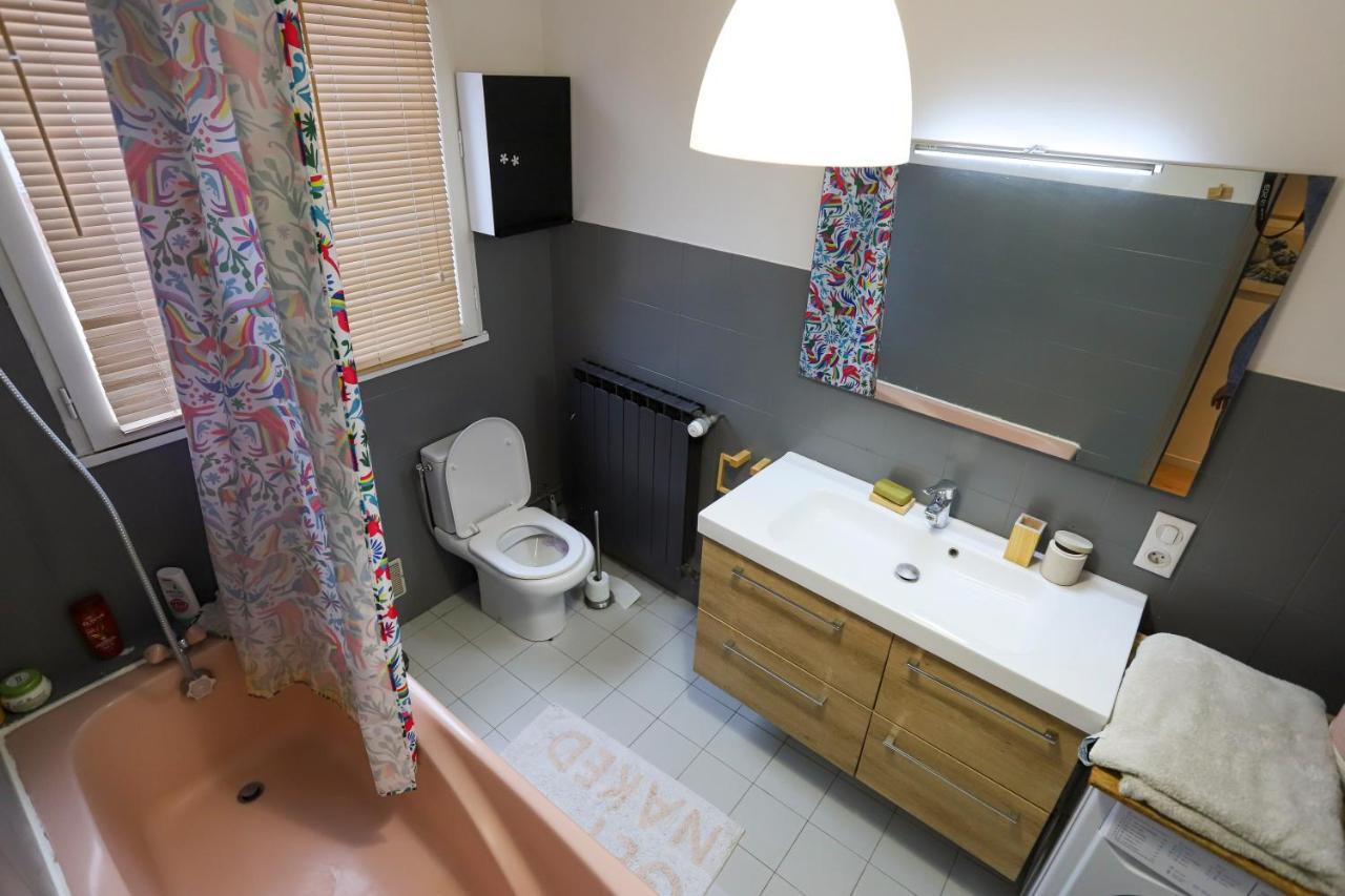 Petit-Coeur Charmant En Centre Ville Apartment Annecy Exterior photo